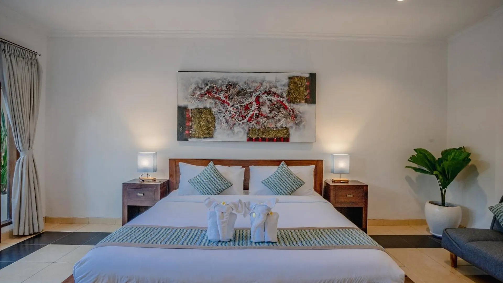 5 Bedroom Villa In Centre Location Of Seminyak