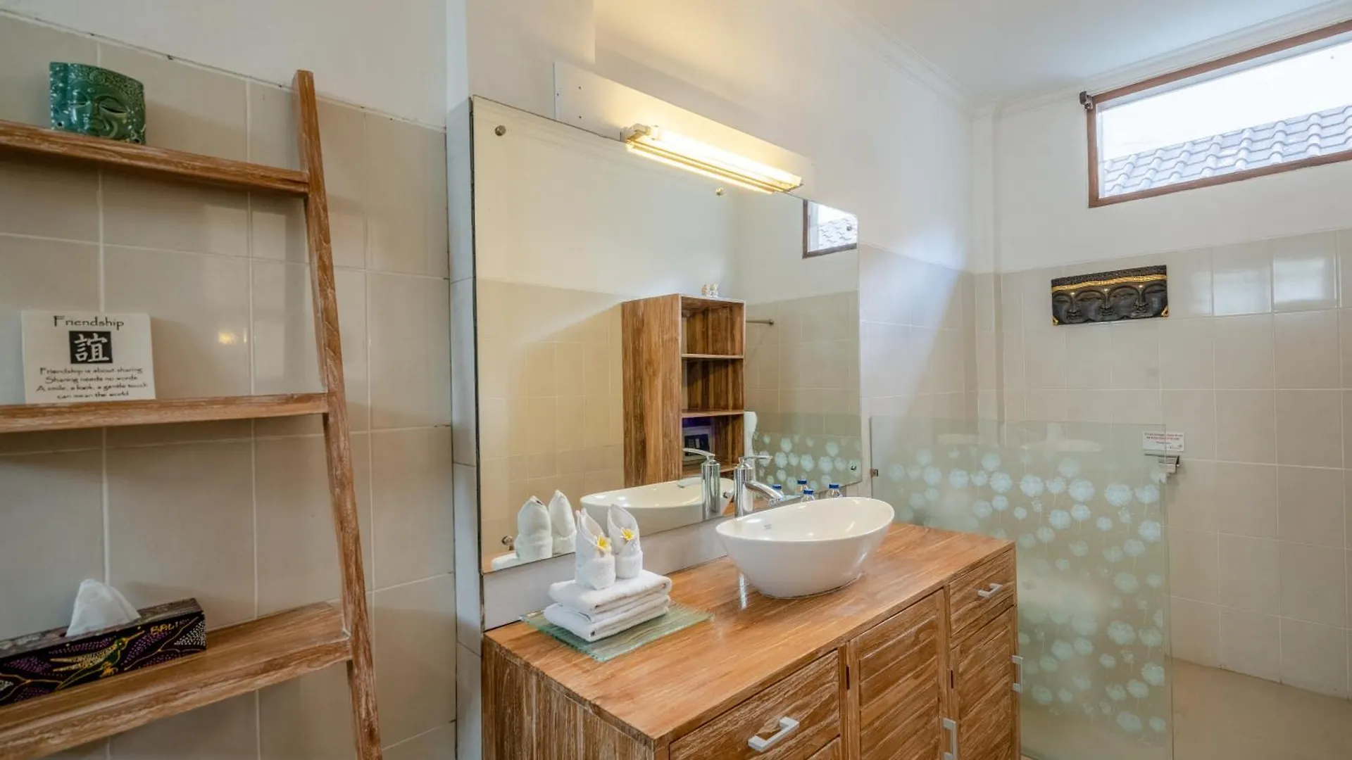 5 Bedroom Villa In Centre Location Of Seminyak