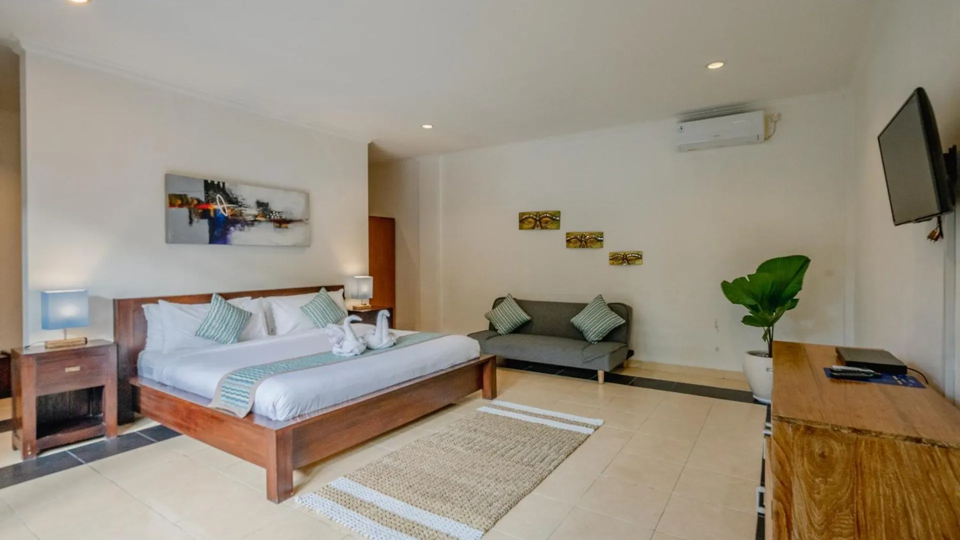 5 Bedroom Villa In Centre Location Of Seminyak Indonesia