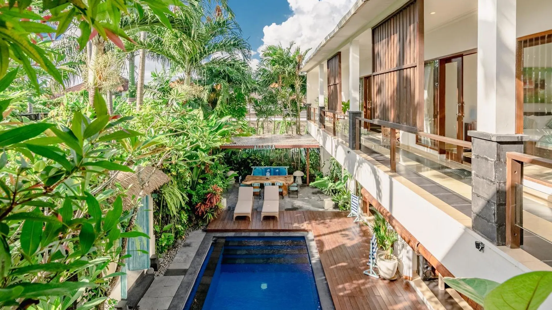 5 Bedroom Villa In Centre Location Of Seminyak