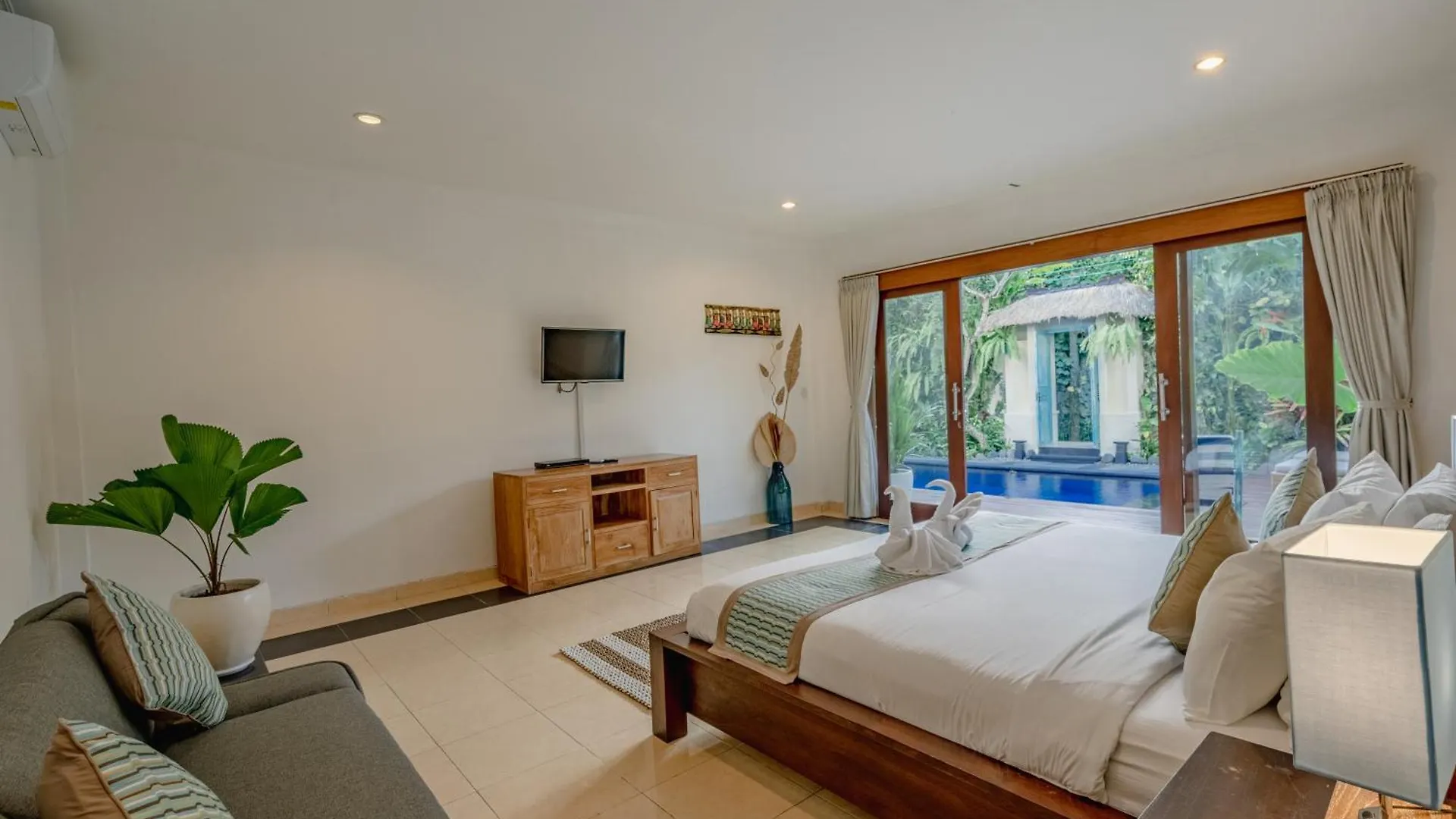 5 Bedroom Villa In Centre Location Of Seminyak 0*,  Indonesia