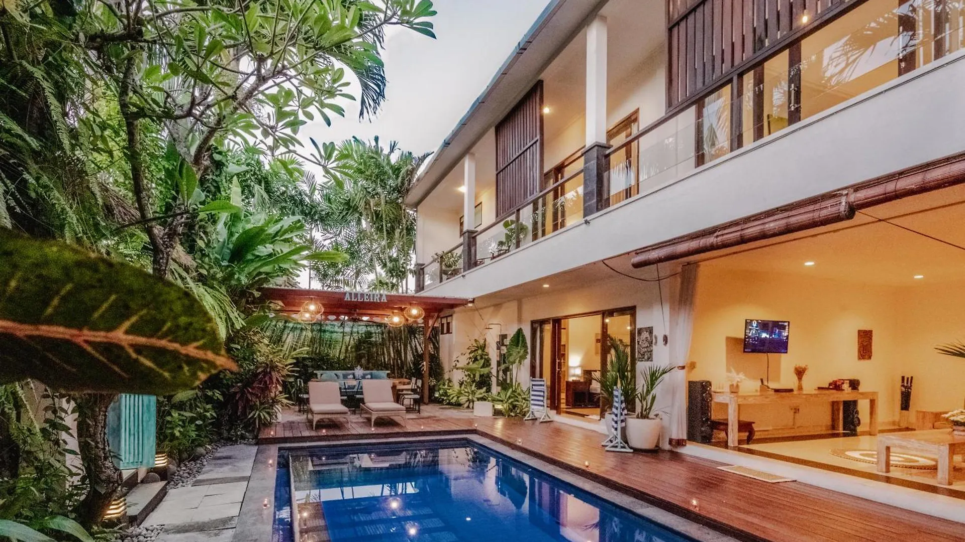 5 Bedroom Villa In Centre Location Of Seminyak Indonesia